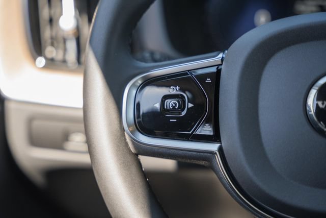 New 2027 Volvo XC60 B5 Ultra AWD/4WD image 30