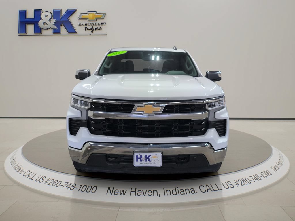 Used 2022 Chevrolet Silverado 1500 LT w/ Protection Package AWD/4WD image 2