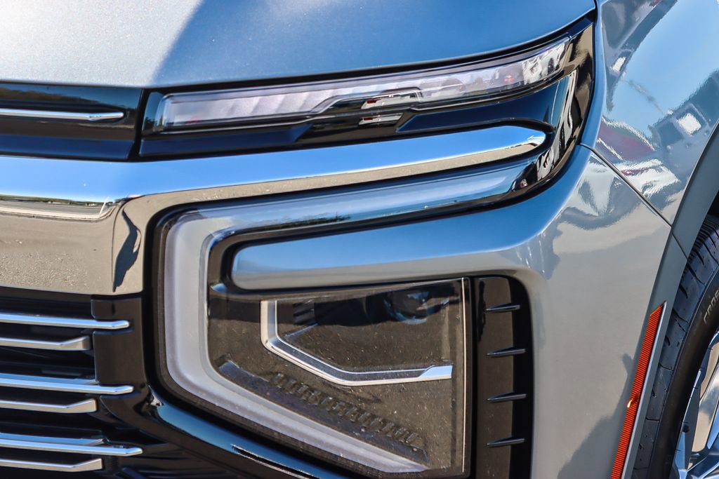 Used 2025 Chevrolet Tahoe Premier image 7