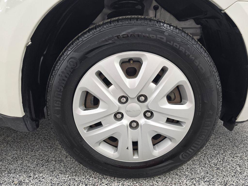 Used 2014 Dodge Journey American Value Package w/ Flexible Seating Group FWD image 27