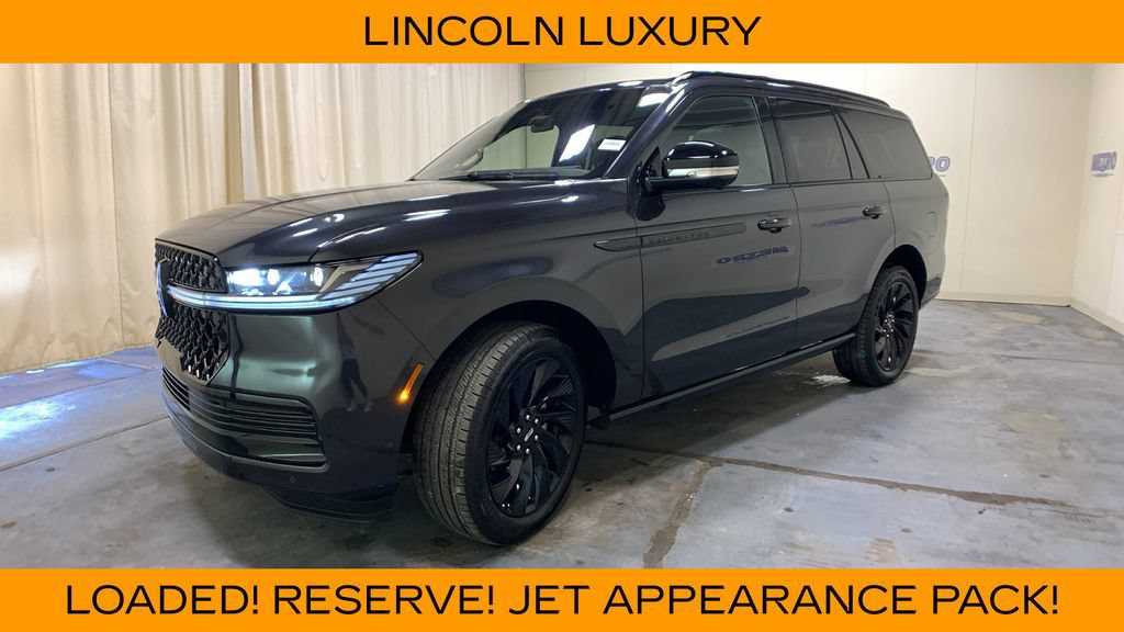 Used 2025 Lincoln Navigator Reserve w/ Jet Appearance Package AWD/4WD image 7