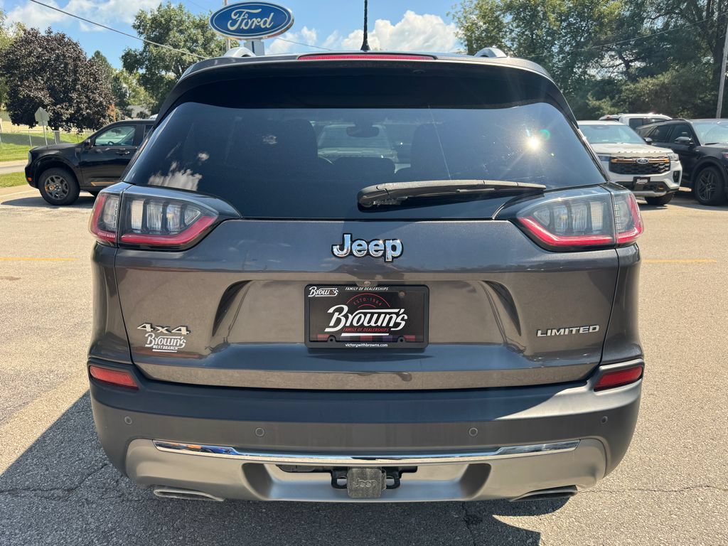 Used 2019 Jeep Cherokee Limited w/ Trailer Tow Group AWD/4WD image 6
