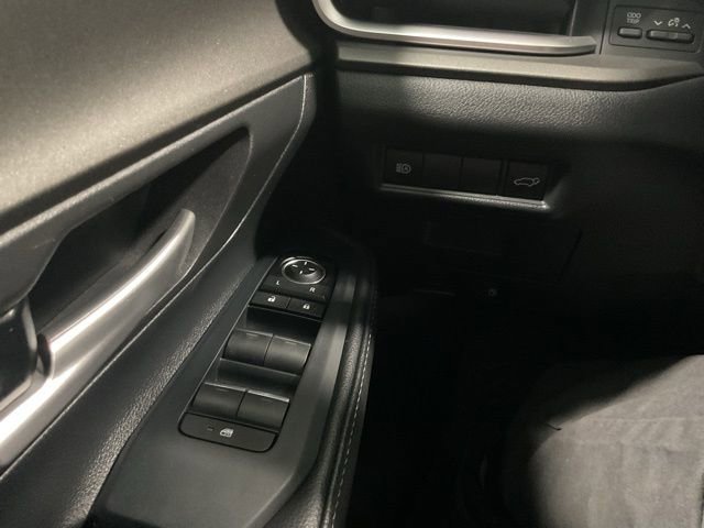 Used 2024 Toyota Grand Highlander AWD image 17