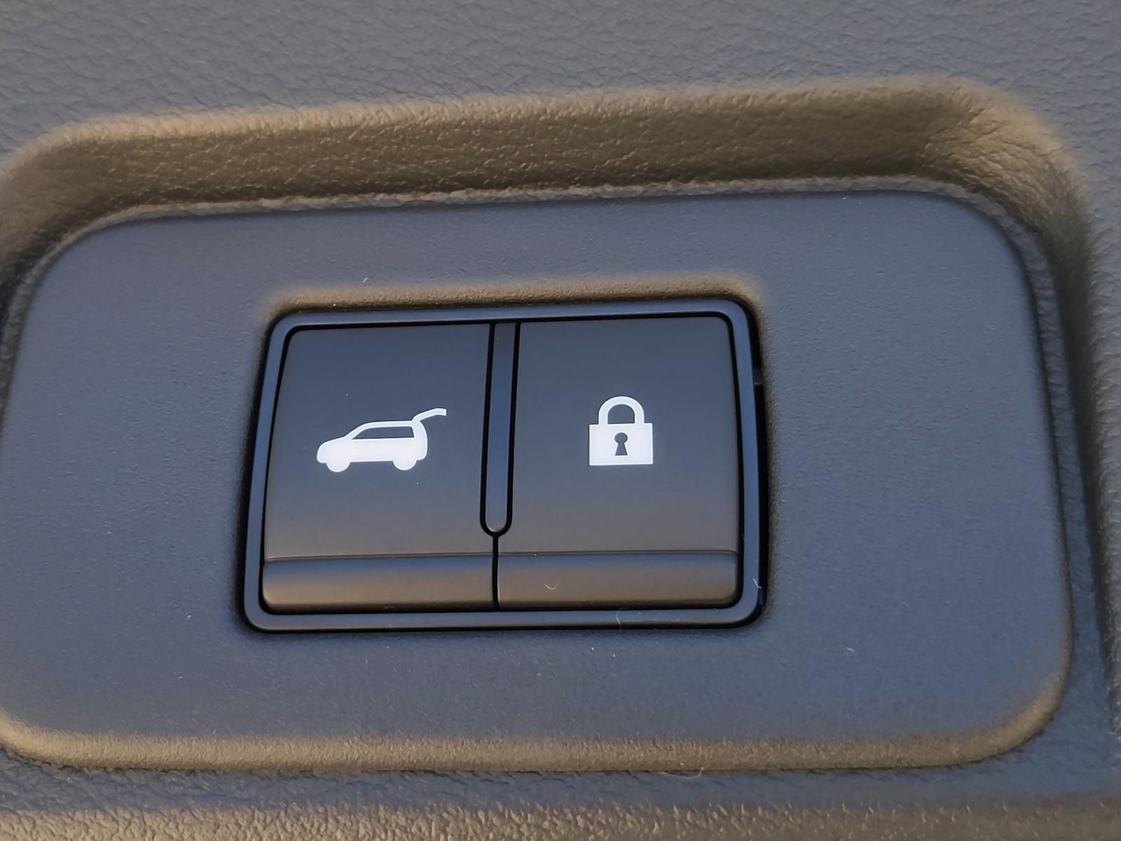 New 2026 Nissan Rogue Platinum AWD/4WD image 14