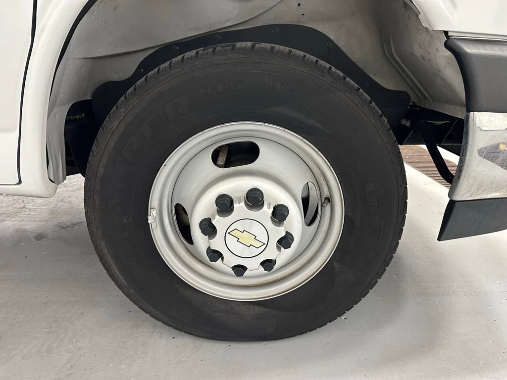 Used 2022 Chevrolet Express 3500 w/ Power Convenience Package image 44