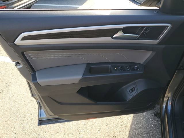 Certified 2023 Volkswagen Atlas SE image 15