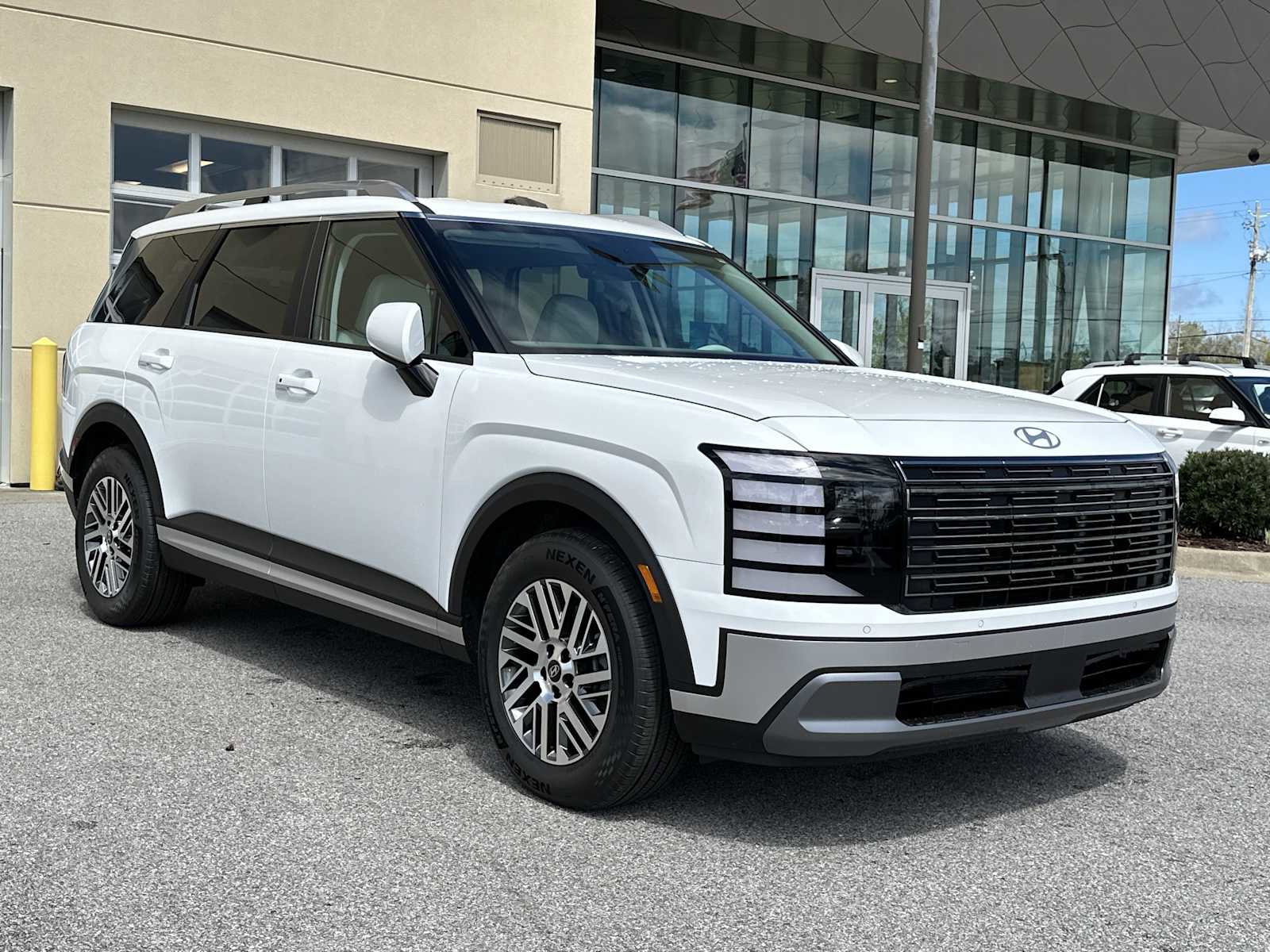 New 2026 Hyundai Palisade SEL image 2