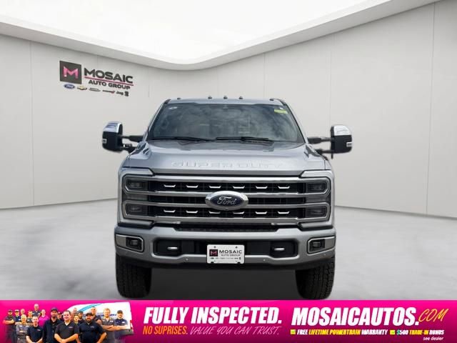 Used 2023 Ford F250 Platinum AWD/4WD image 2