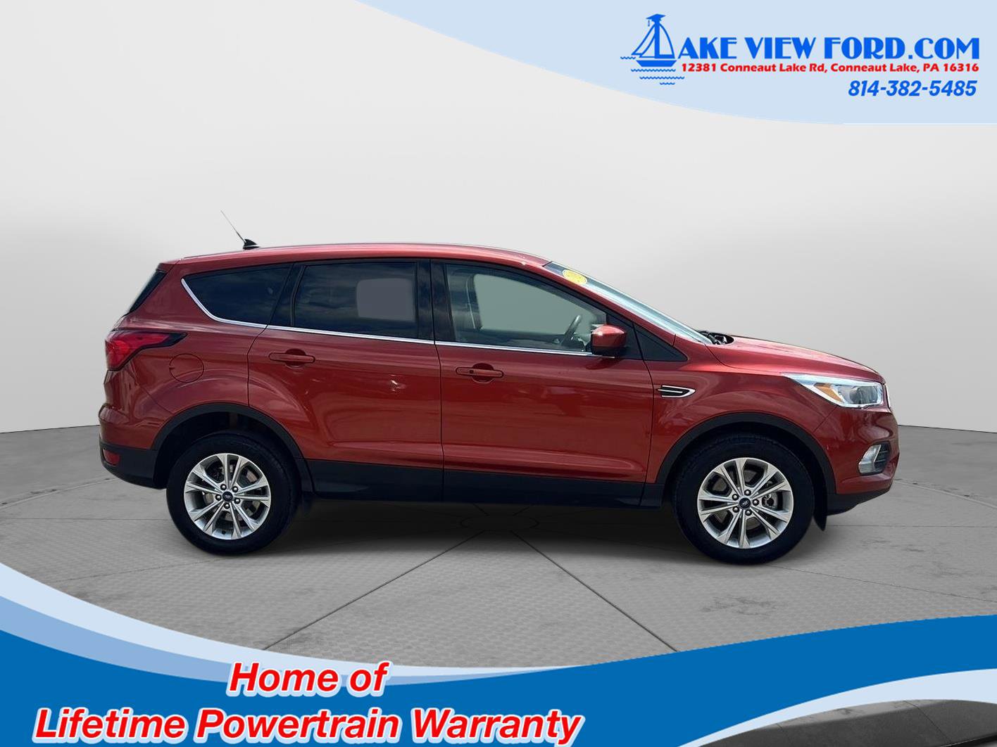 Used 2019 Ford Escape SE AWD/4WD image 2