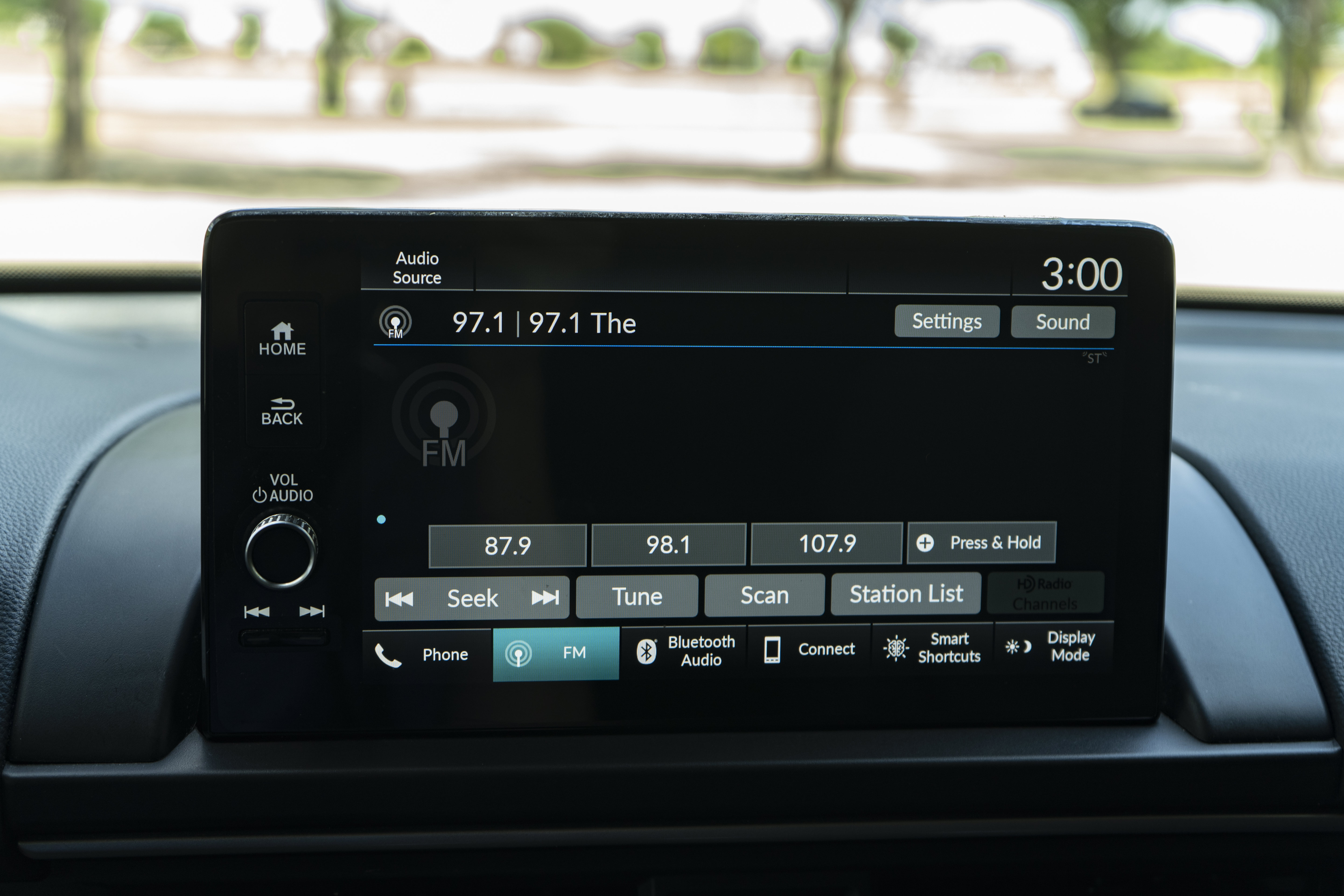 Certified 2025 Honda Pilot EX-L image 31