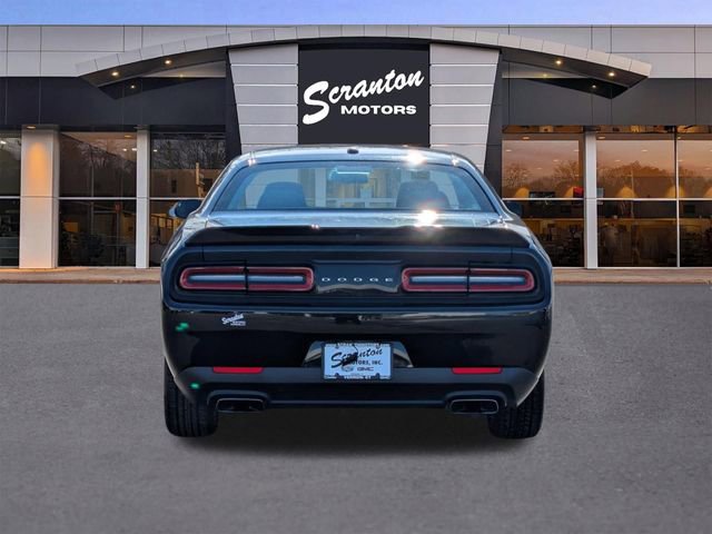 Used 2018 Dodge Challenger R/T image 4