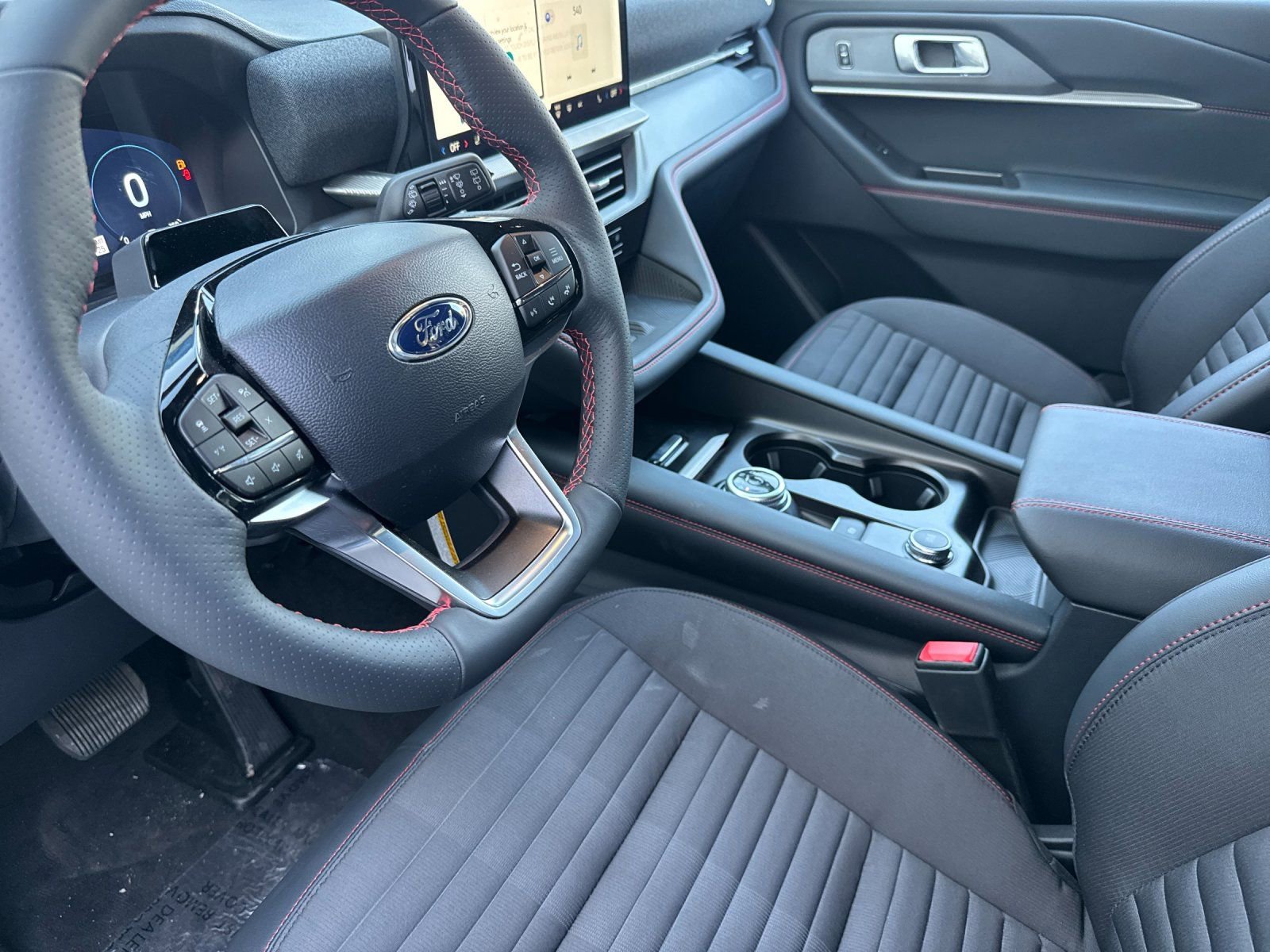 New 2025 Ford Explorer ST-Line w/ Premium Package image 9