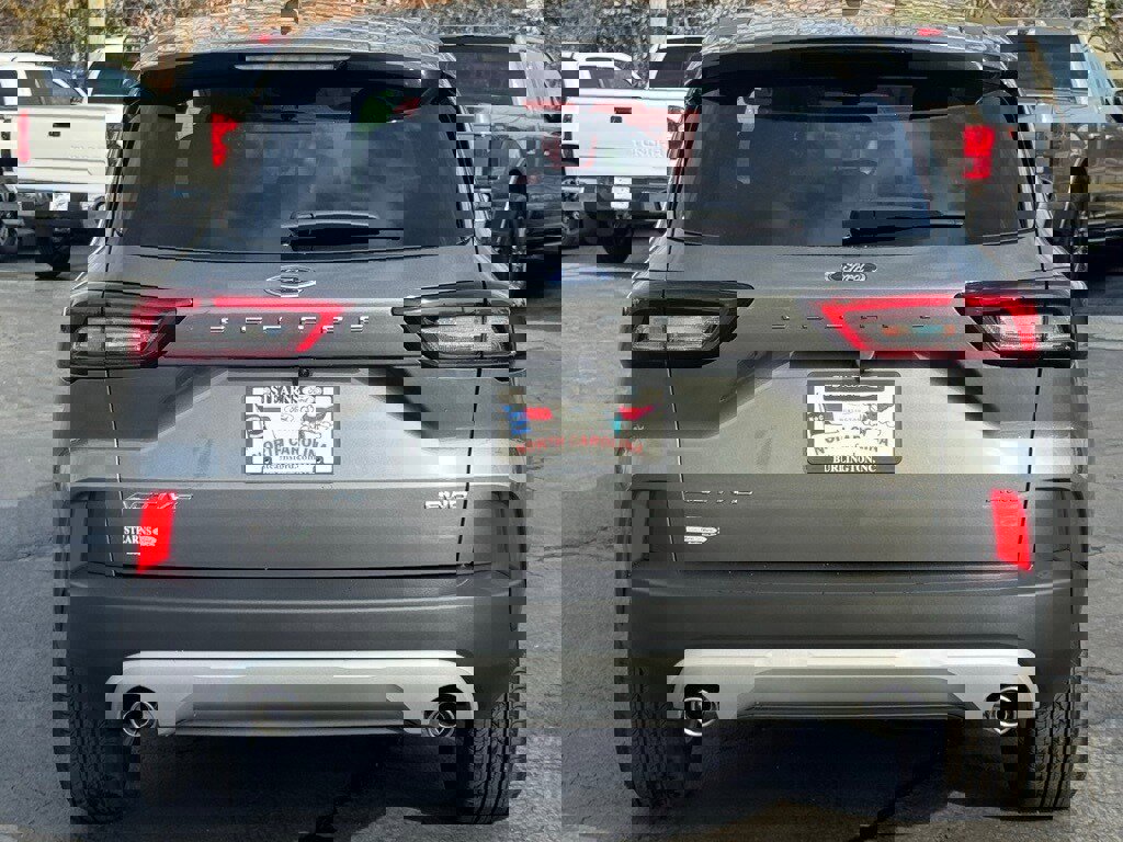 New 2025 Ford Escape Active image 17