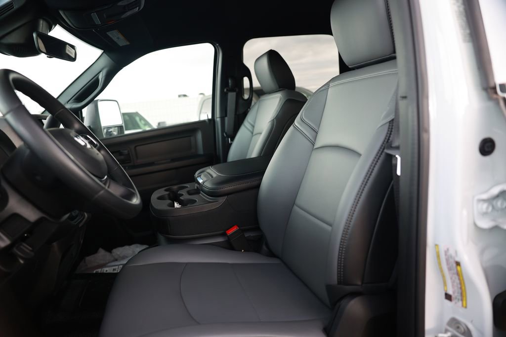 New 2026 RAM 3500 Tradesman image 30