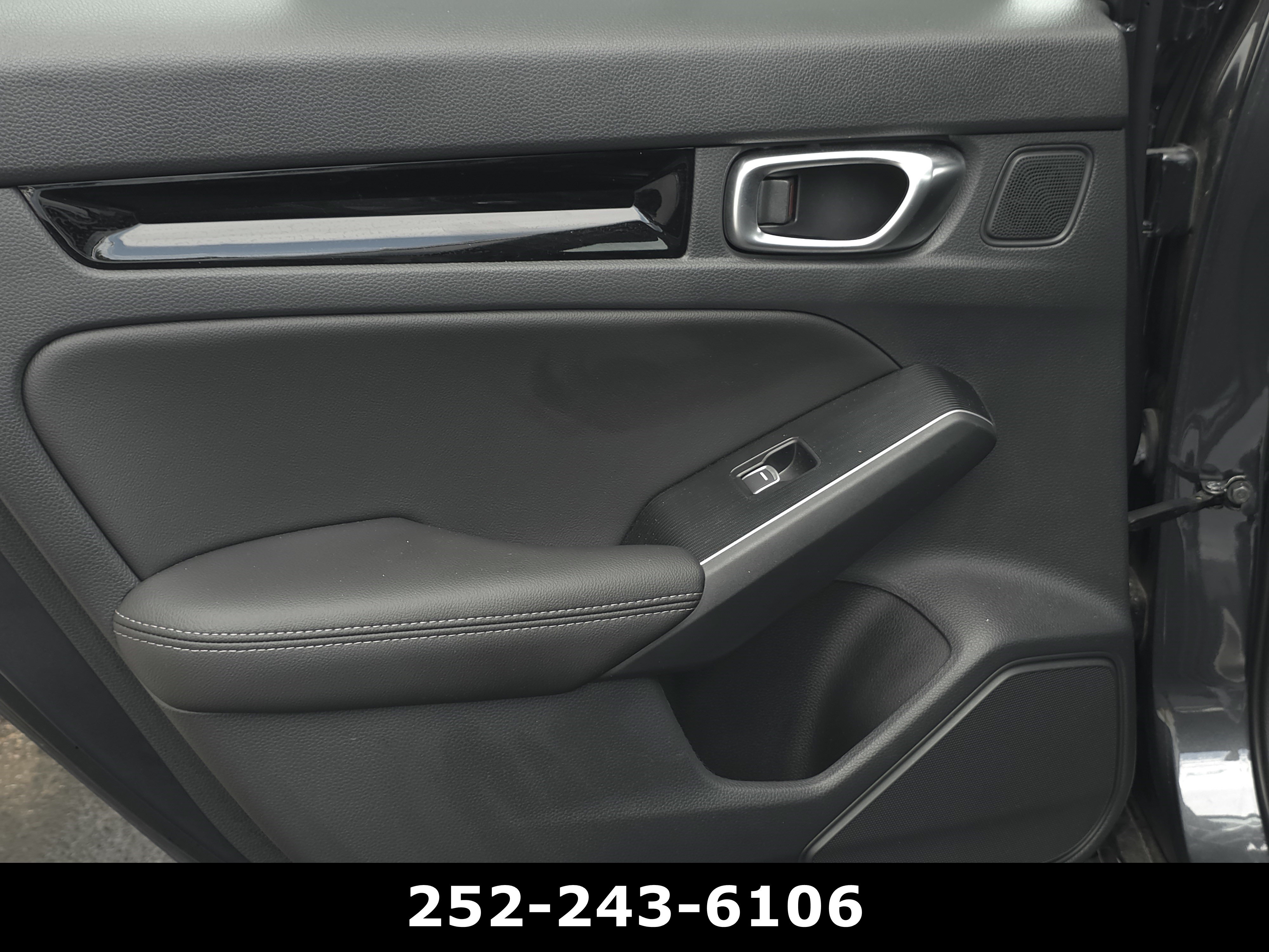 Used 2024 Honda Civic Sport Touring image 32