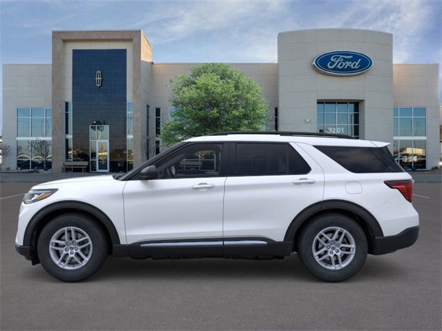 New 2025 Ford Explorer Active w/ Active Comfort Package image 3
