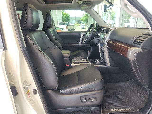 Certified 2016 Toyota 4Runner Limited AWD/4WD image 29