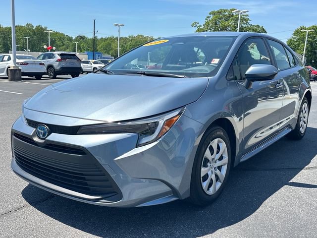 Used 2024 Toyota Corolla LE image 7