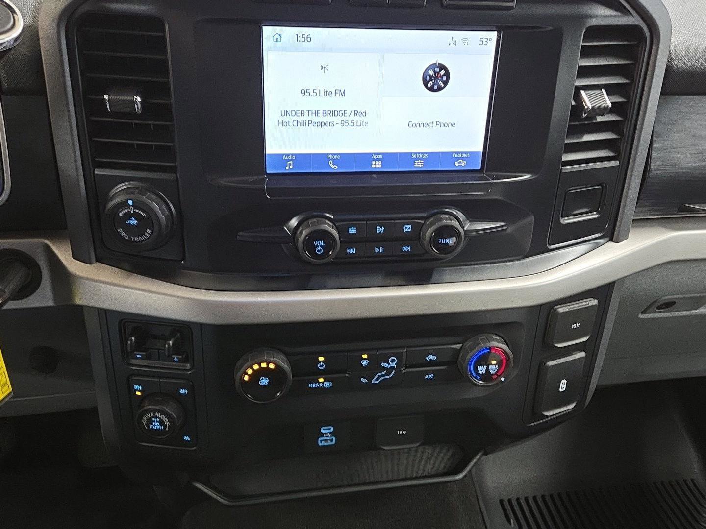 Used 2021 Ford F150 XLT w/ Trailer Tow Package image 9