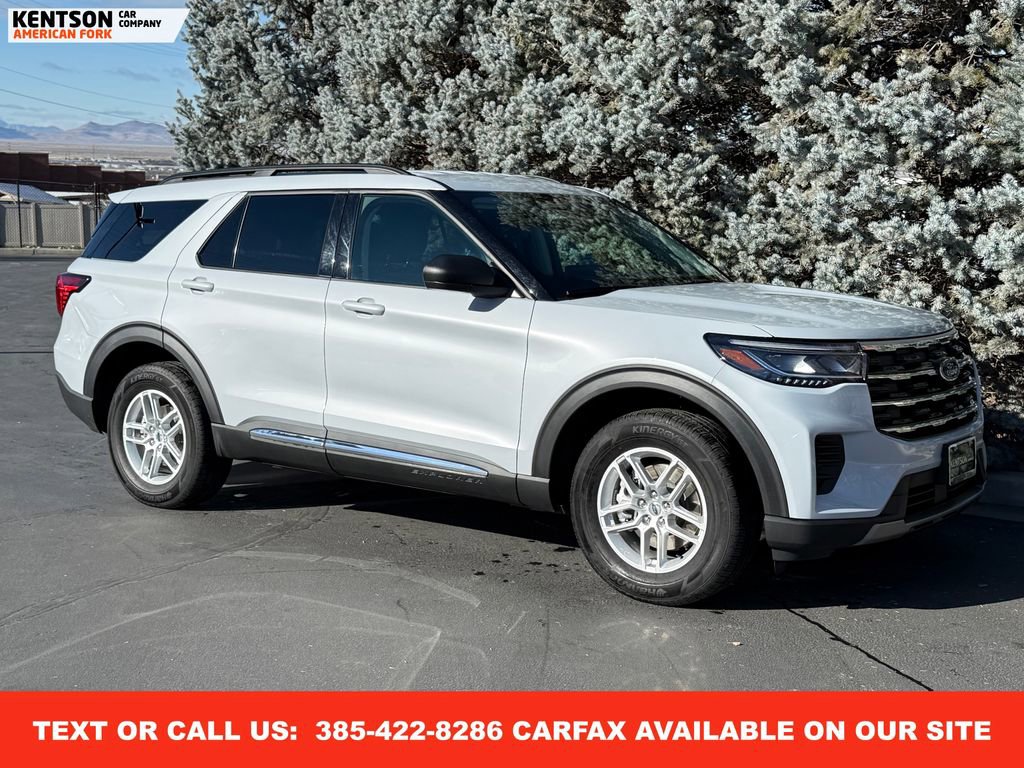 Used 2025 Ford Explorer Active image 10