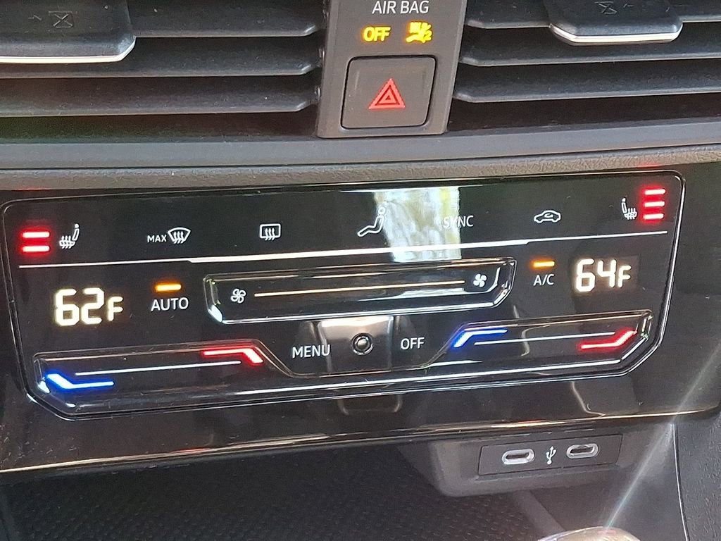 Used 2025 Volkswagen Jetta Sport FWD image 15