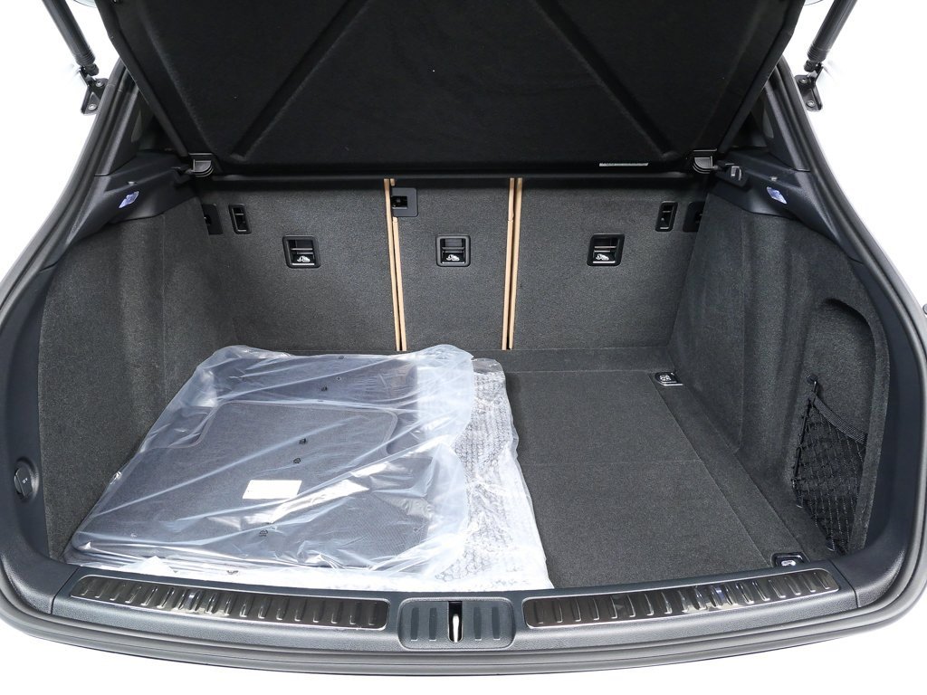 New 2026 Porsche Macan S image 32