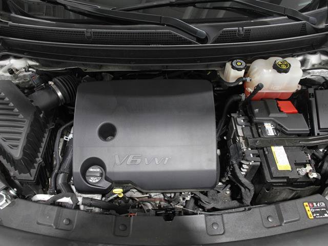 Used 2021 Buick Enclave Premium w/ Sun and Sites Package image 23