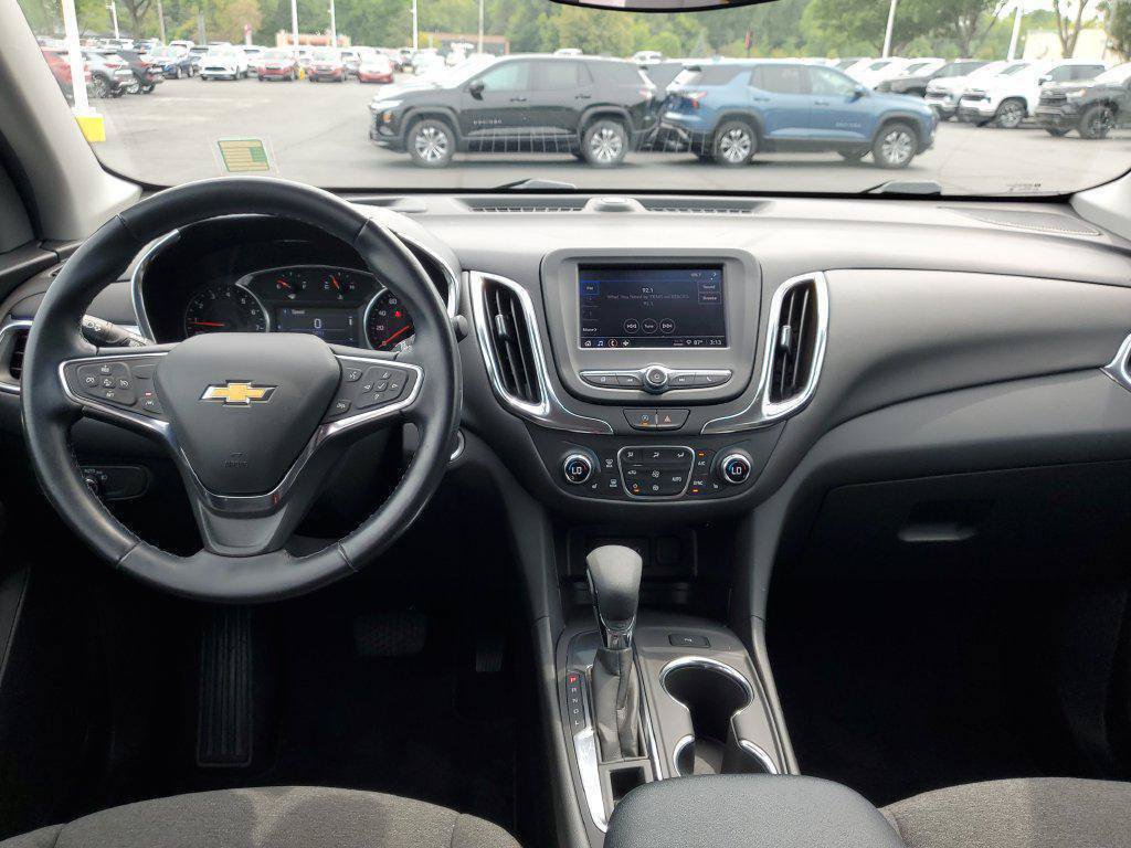 Used 2024 Chevrolet Equinox LT FWD image 24