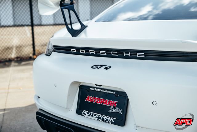 Used 2020 Porsche 718 Cayman GT4 RWD image 34