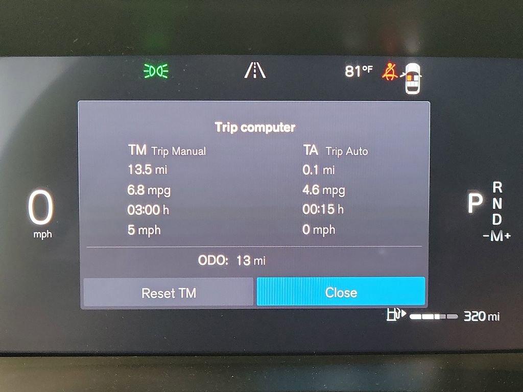 New 2026 Volvo XC40 B4 Core image 27