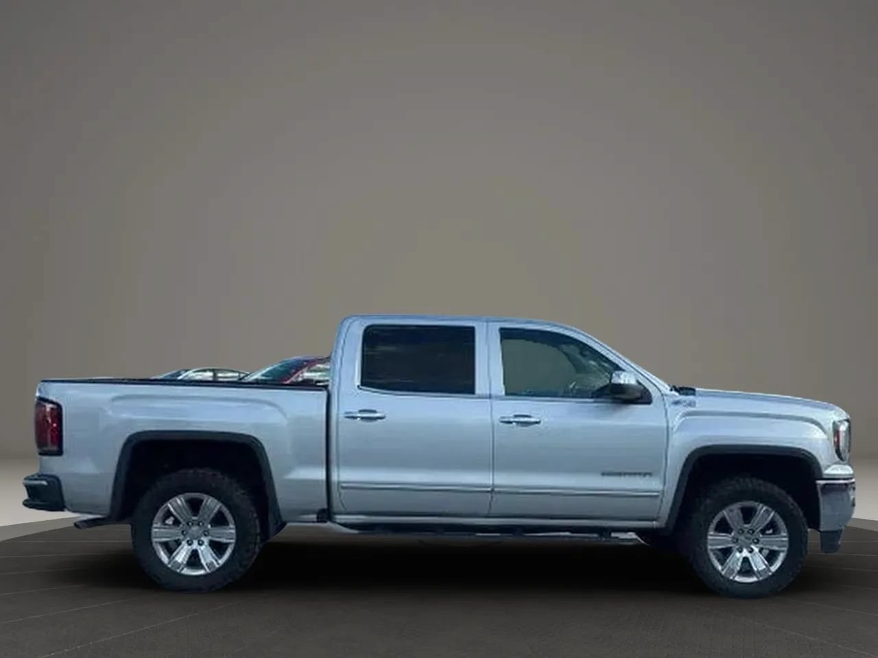 Used 2018 GMC Sierra 1500 SLT AWD/4WD image 10