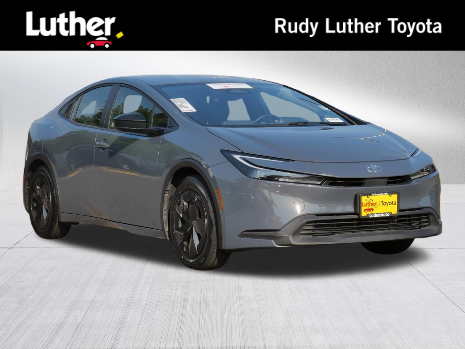 Certified 2025 Toyota Prius LE FWD video 1