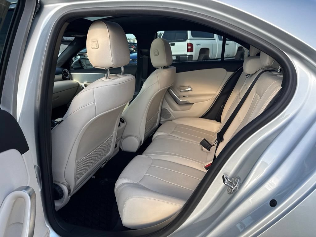Used 2022 Mercedes-Benz A 220 image 34