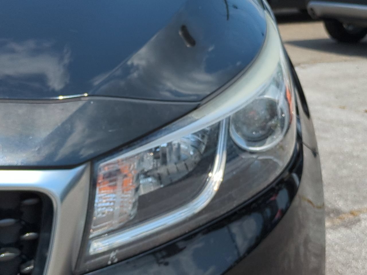 Used 2017 Kia Sedona LX w/ LX Essentials Premium Package FWD image 10