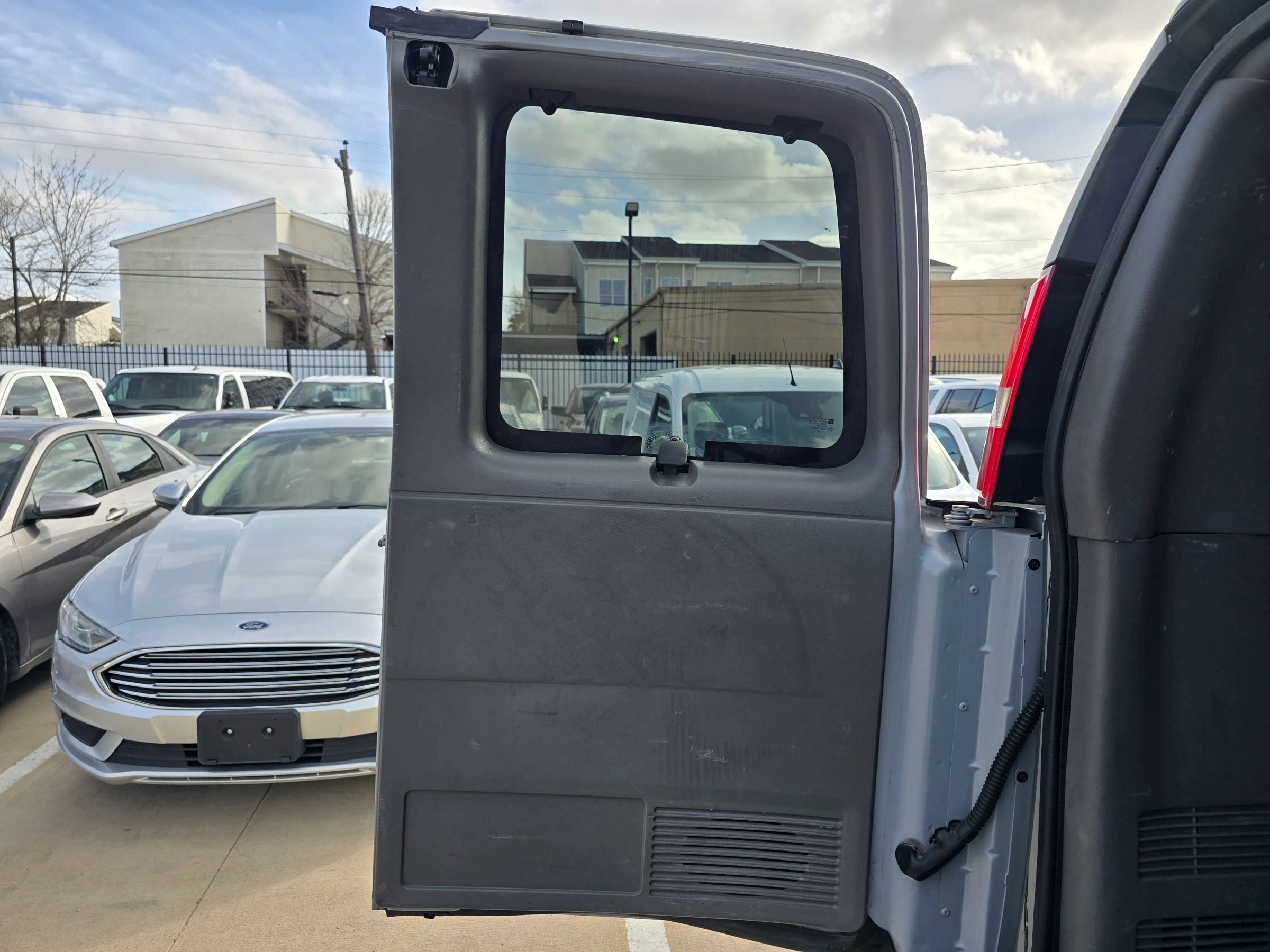 Used 2017 Chevrolet Express 2500 LS image 22