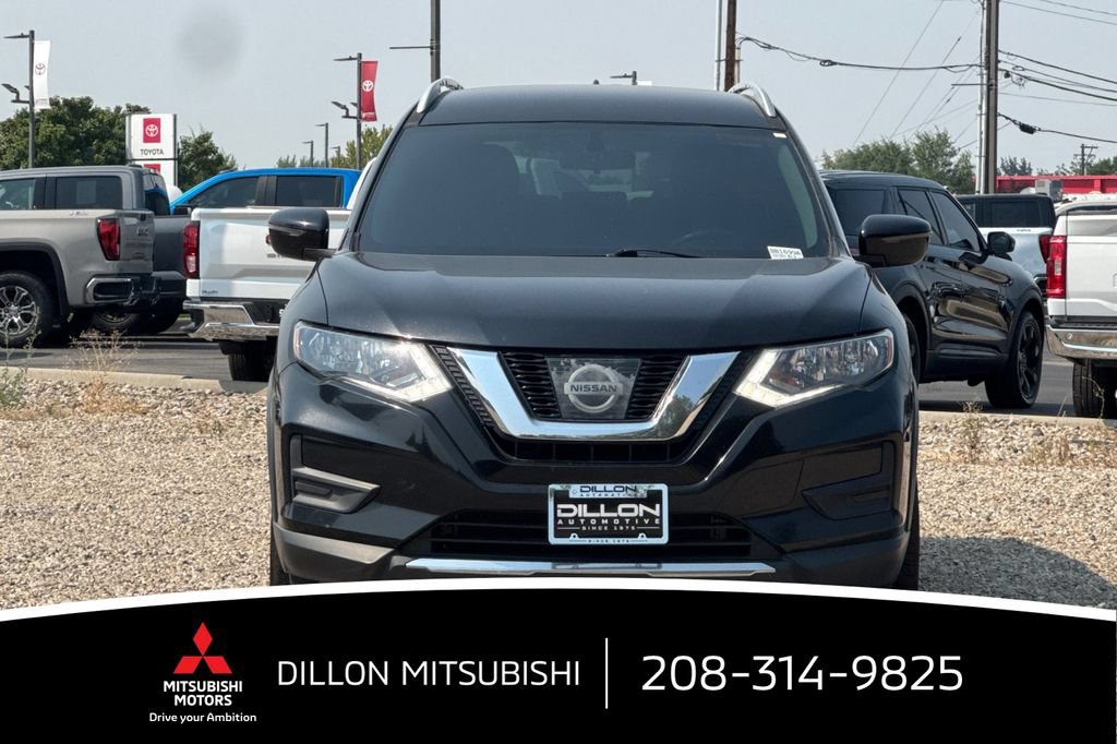 Used 2017 Nissan Rogue SV AWD/4WD image 9
