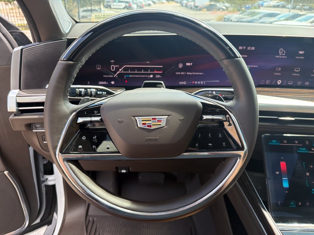 Used 2026 Cadillac Escalade ESV Luxury AWD/4WD image 25