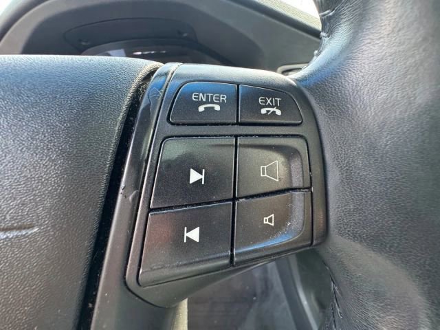 Used 2011 Volvo XC70 3.2 image 29