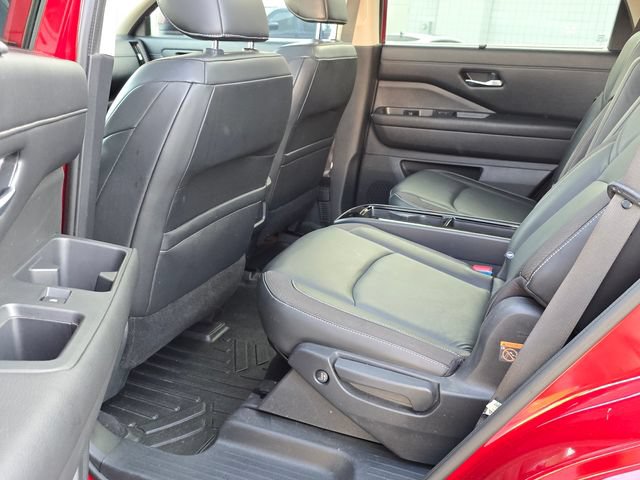 Certified 2022 Nissan Pathfinder SL w/ SL Premium Package FWD image 11