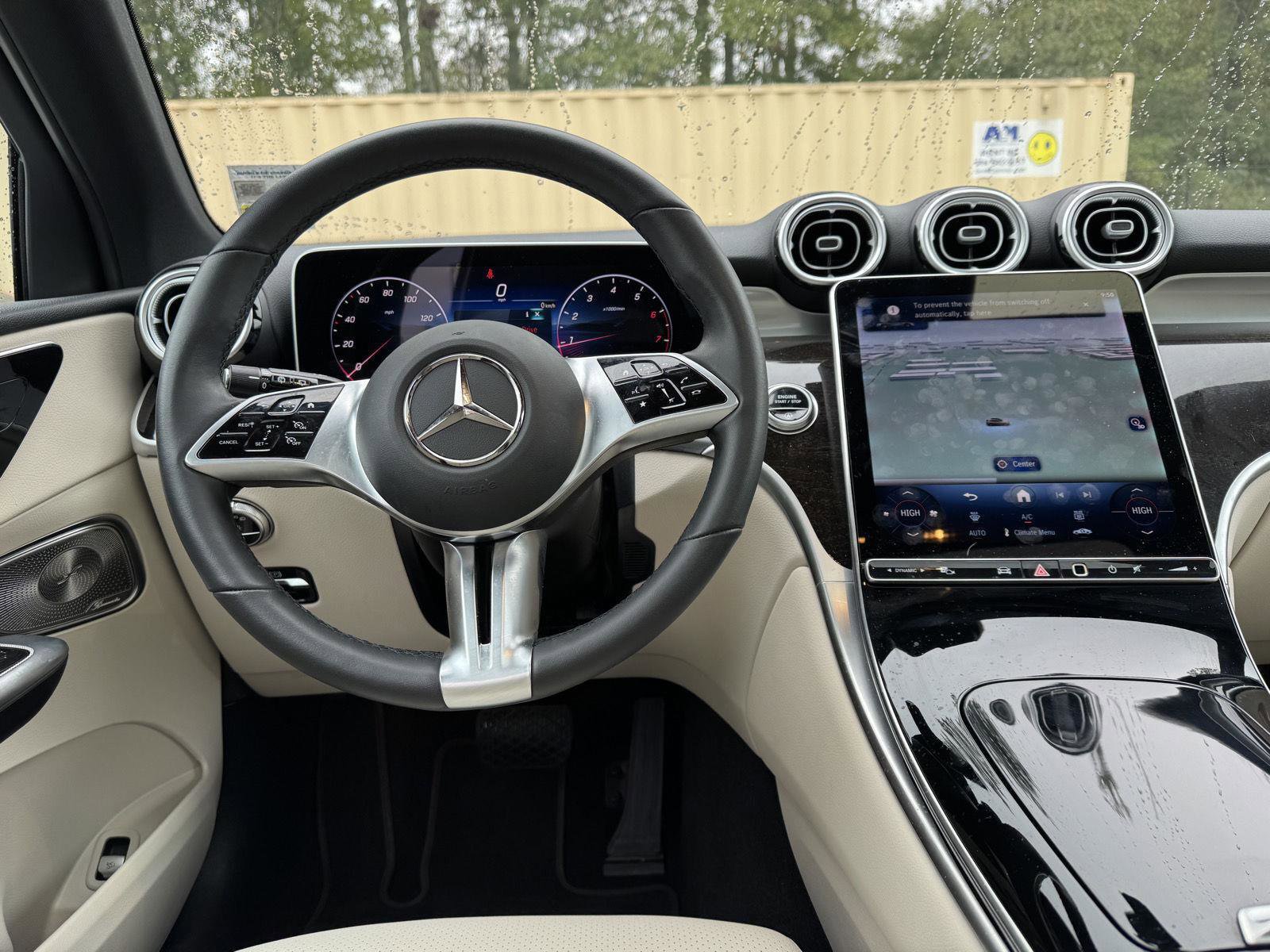 Certified 2025 Mercedes-Benz GLC 300 image 19