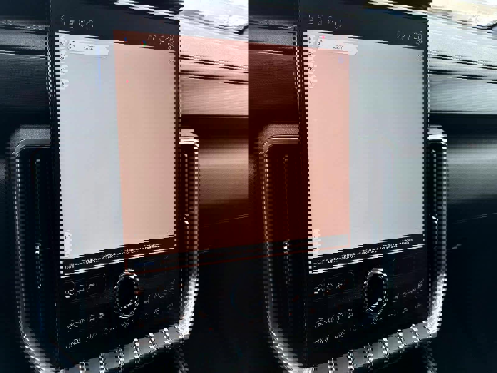 Used 2025 GMC Acadia Elevation image 19