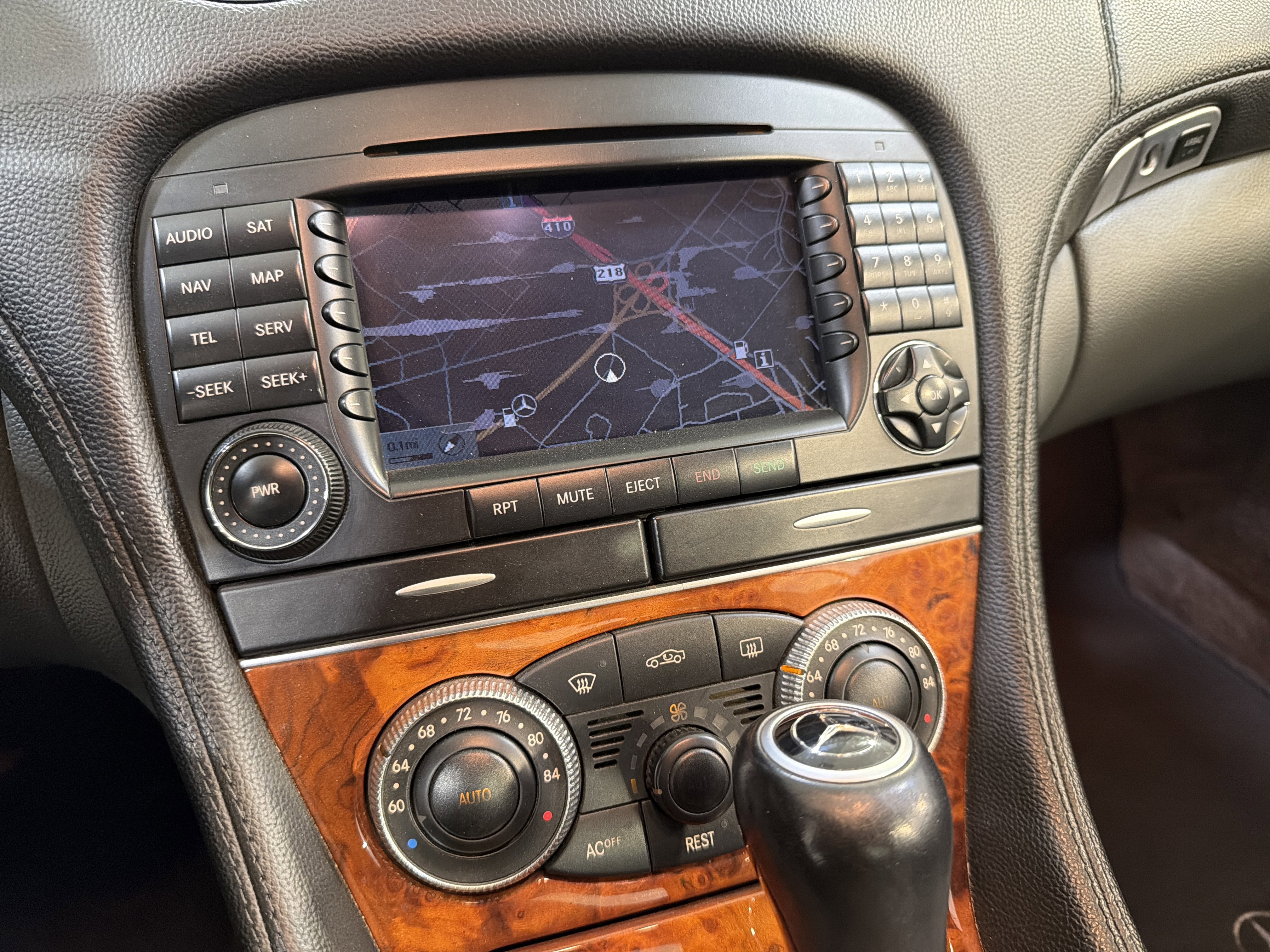 Used 2005 Mercedes-Benz SL 500 image 17