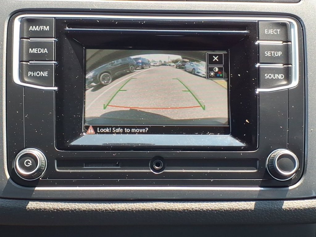 Used 2016 Volkswagen Tiguan S FWD image 9