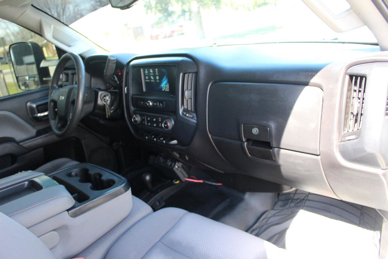 Used 2016 Chevrolet Silverado 2500 W/T image 35