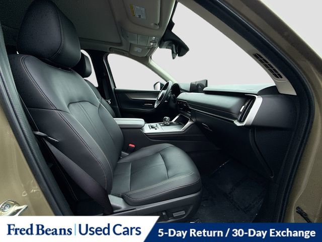 Used 2025 MAZDA CX-70 Plug-In Hybrid w/ Premium Pkg image 32