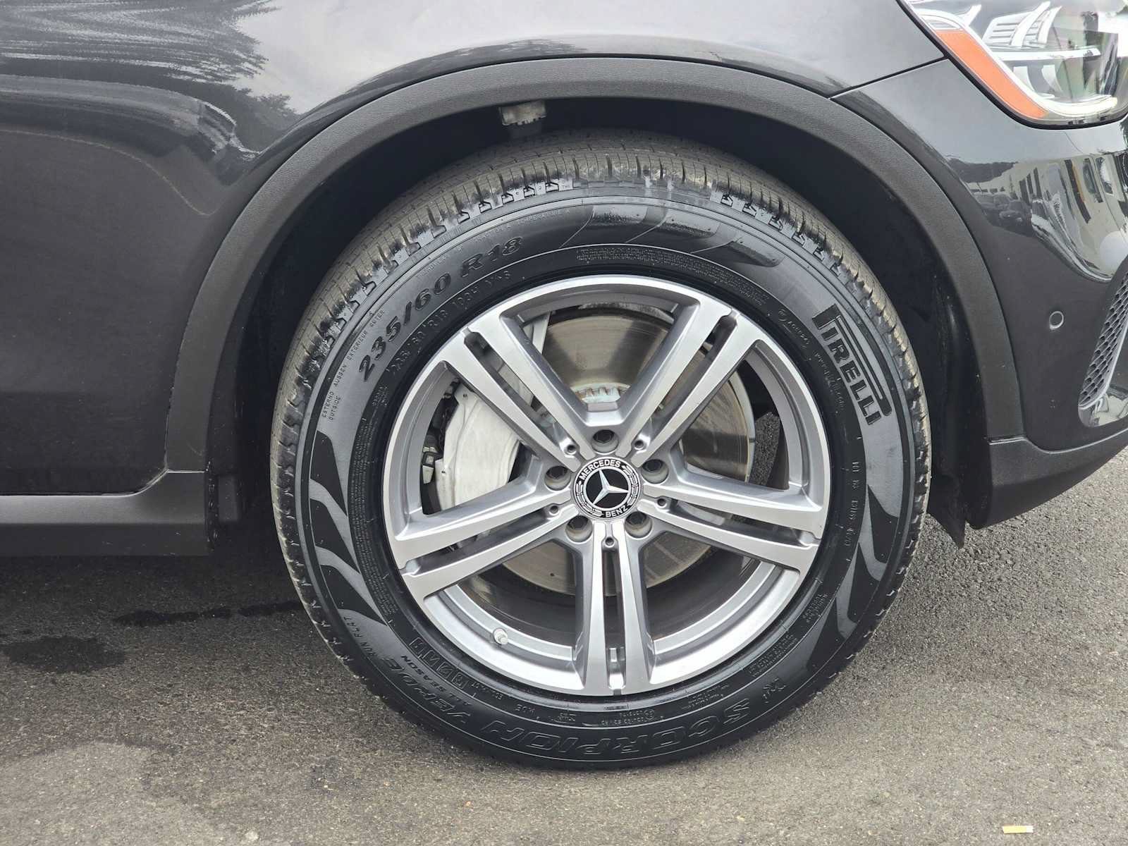 Used 2021 Mercedes-Benz GLC 300 4MATIC image 9