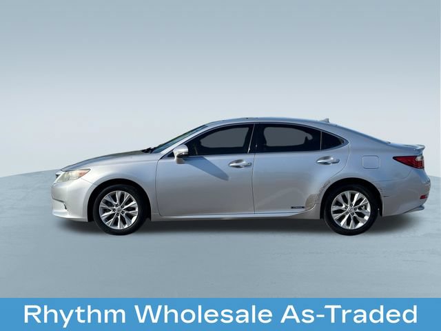 Used 2013 Lexus ES 300h w/ Luxury Pkg FWD image 5