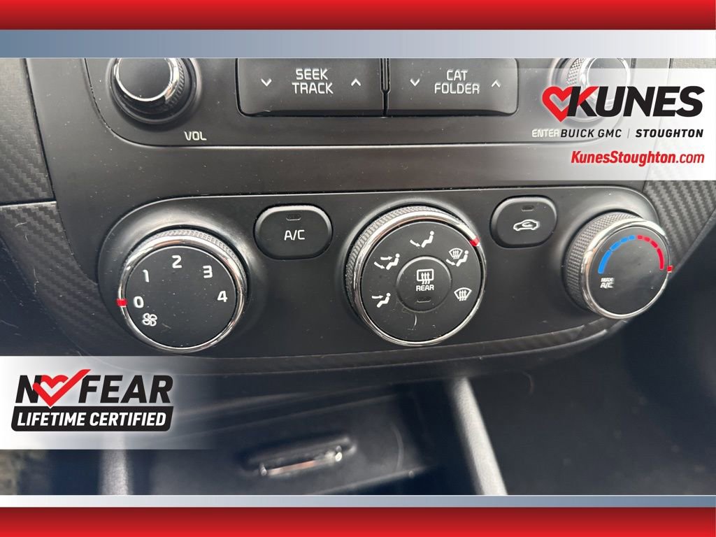 Used 2016 Kia Forte Koup EX FWD image 32