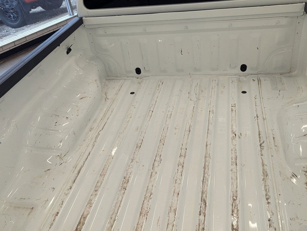 Used 2024 Nissan Frontier SV w/ Technology Package image 25