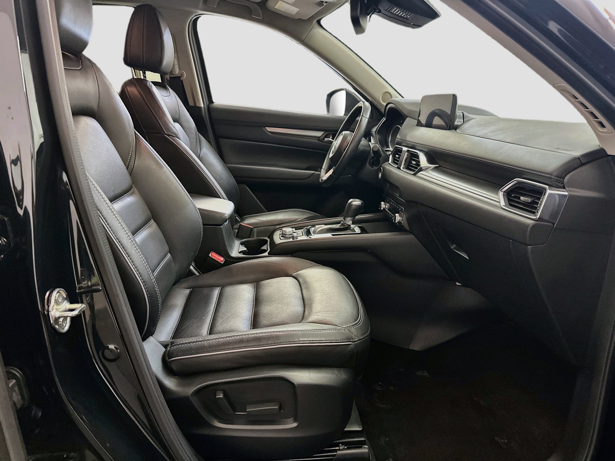 Used 2025 MAZDA CX-5 AWD 2.5 S w/ Preferred Package image 34